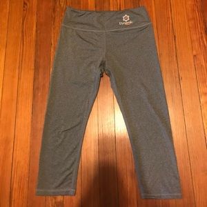Dynamic Athletica Capri Leggings, Gray, Size Small